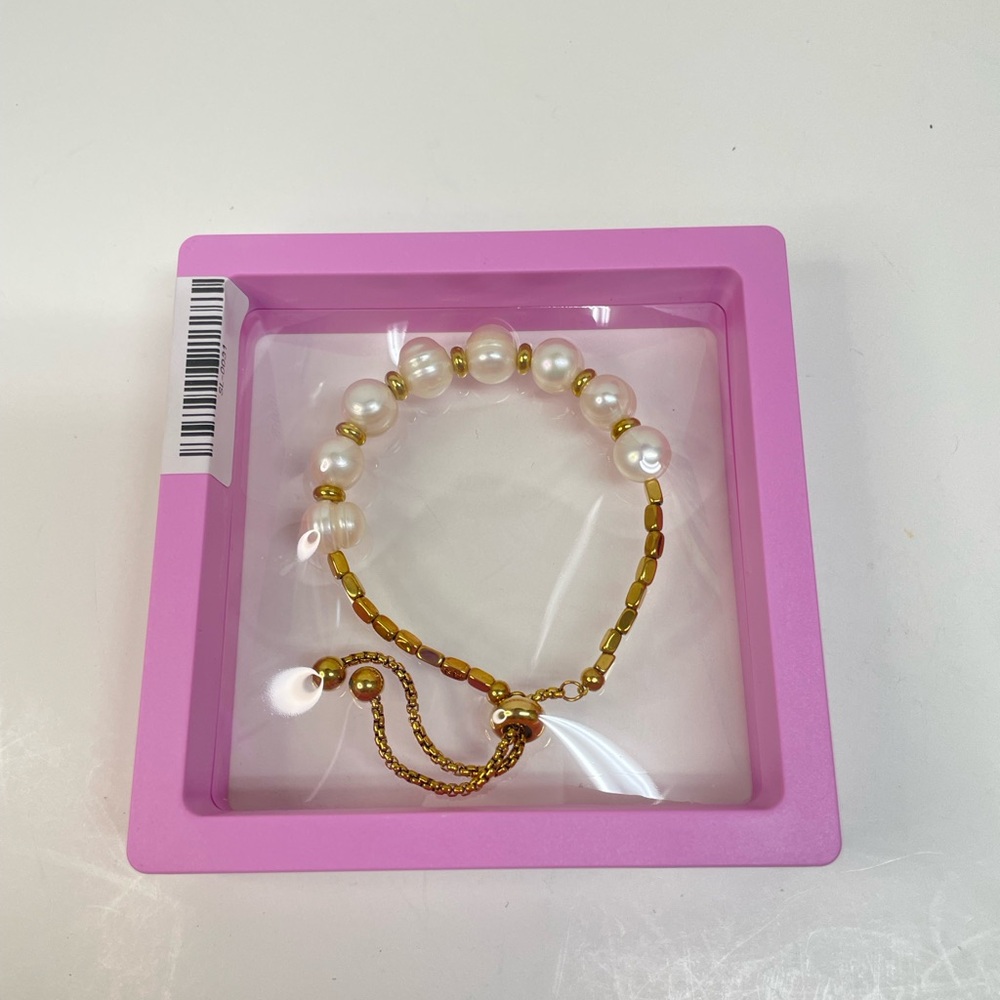 Fresh Water Pearl Beaded Adjustable Bracelet 8”